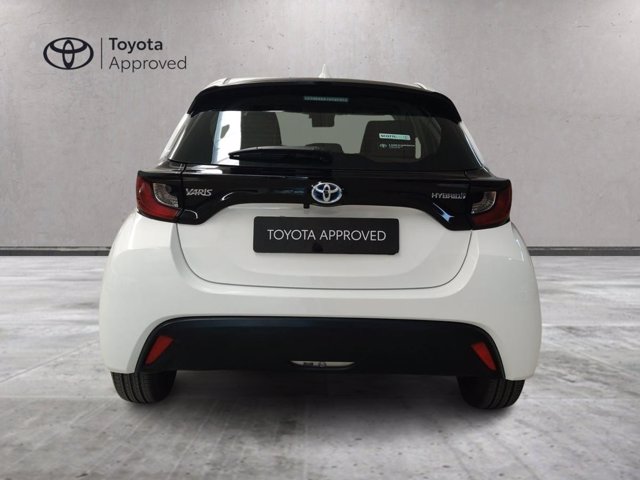 TOYOTA Yaris 1.5h active
