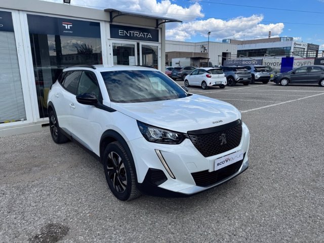 PEUGEOT 2008 BlueHDi 130 S&S EAT8 Active Pack