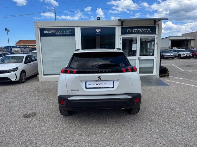 PEUGEOT 2008 BlueHDi 130 S&S EAT8 Active Pack