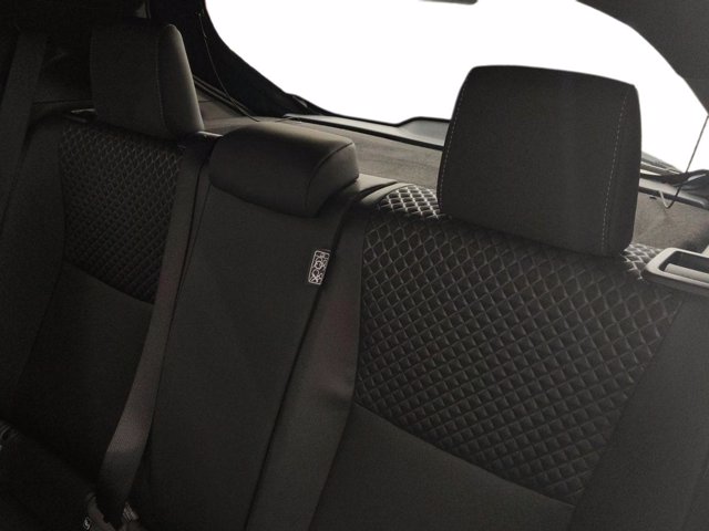 TOYOTA Yaris 1.5h style