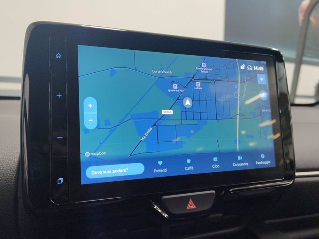 TOYOTA Yaris 1.5h style