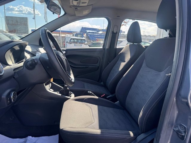 FORD Ka + 1.2 70cv