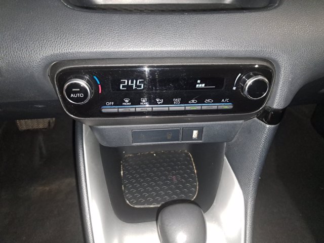 TOYOTA Yaris 1.5 Hybrid 5 porte Trend