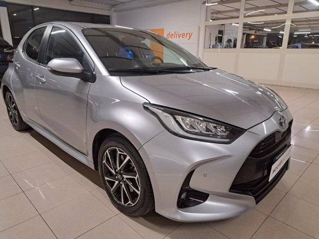 TOYOTA Yaris 1.5 Hybrid 5 porte Trend
