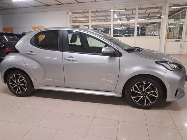 TOYOTA Yaris 1.5 Hybrid 5 porte Trend