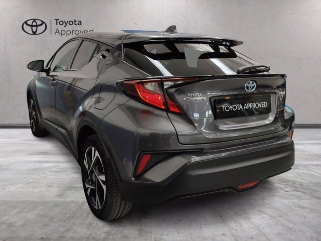 TOYOTA C-hr 1.8h trend e-cvt