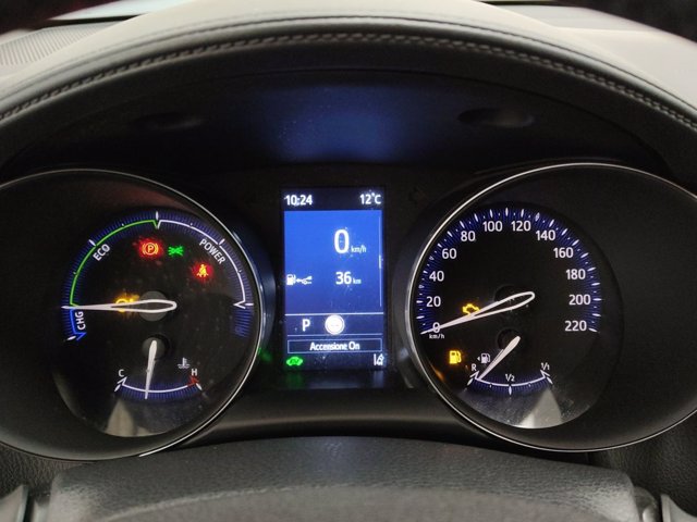 TOYOTA C-hr 1.8h trend e-cvt