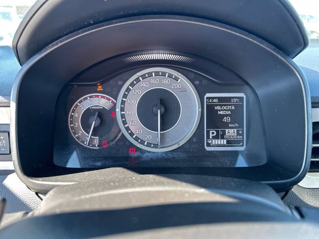 SUZUKI Ignis 1.2h top 2wd cvt