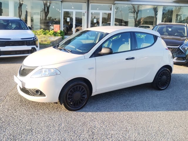 LANCIA Ypsilon 1.2 elefantino blu ecochic gpl 69cv my19