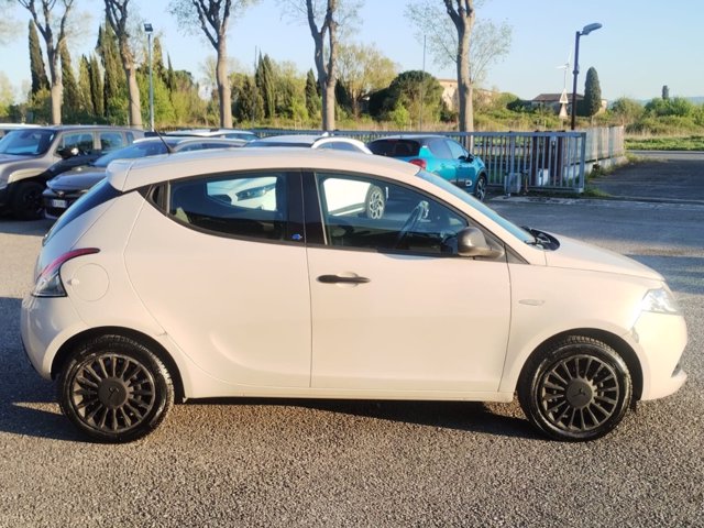 LANCIA Ypsilon 1.2 elefantino blu ecochic gpl 69cv my19