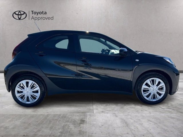 TOYOTA Aygo x 1.0 active 72cv s-cvt