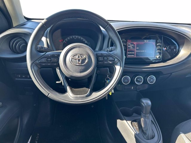 TOYOTA Aygo x 1.0 active 72cv s-cvt