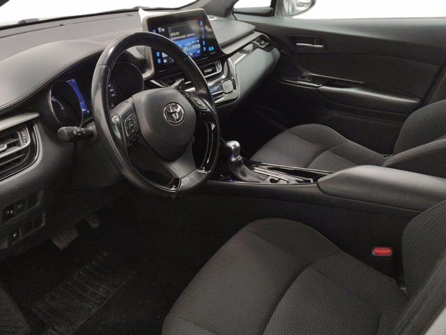 TOYOTA C-hr 1.8h trend 2wd e-cvt