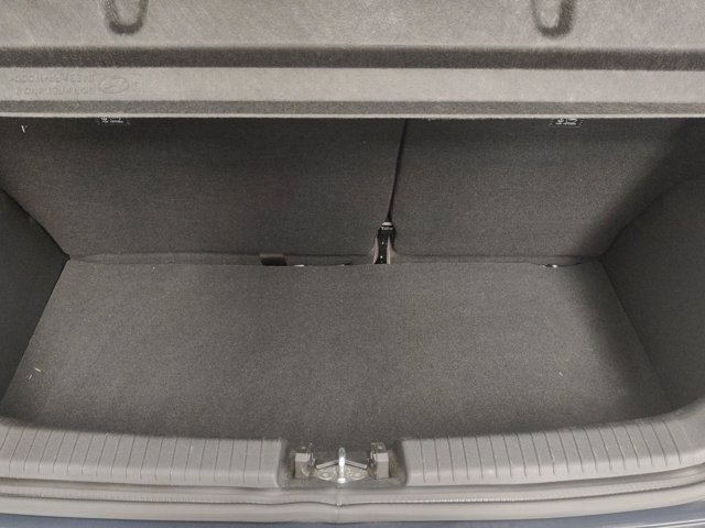 HYUNDAI i10 1.0 MPI AT Tech