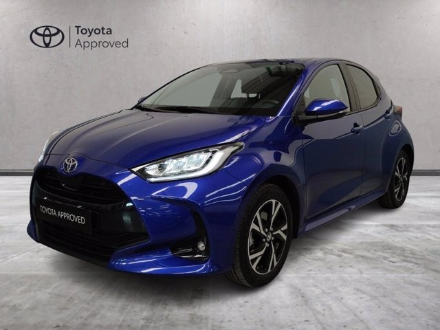 TOYOTA Yaris 1.5h trend