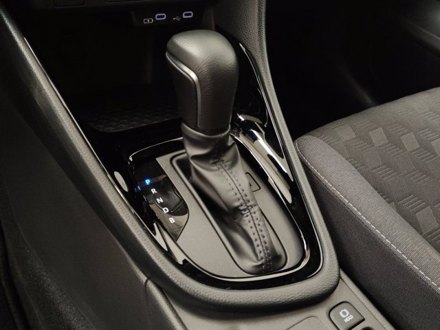 TOYOTA Yaris 1.5h trend