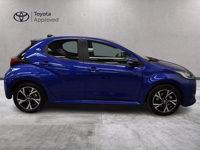 TOYOTA Yaris 1.5h trend