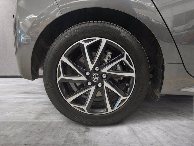 TOYOTA Yaris 1.5h lounge