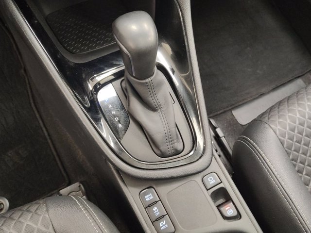 TOYOTA Yaris 1.5h lounge