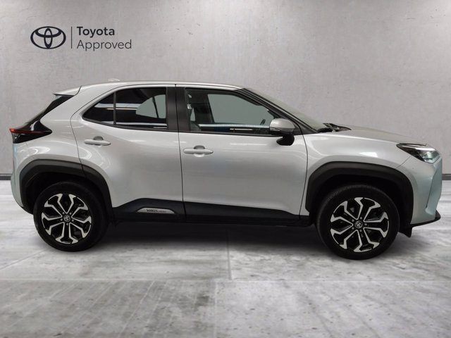 TOYOTA Yaris cross 1.5h trend fwd 116cv e-cvt