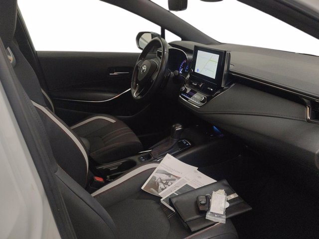 TOYOTA Corolla 2.0h gr sport cvt