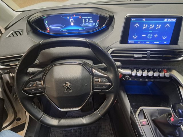 PEUGEOT 3008 1.5 bluehdi allure s&s 130cv
