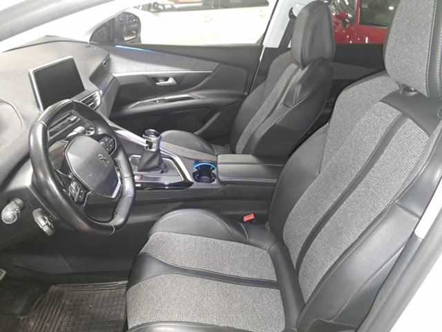 PEUGEOT 3008 1.5 bluehdi allure s&s 130cv