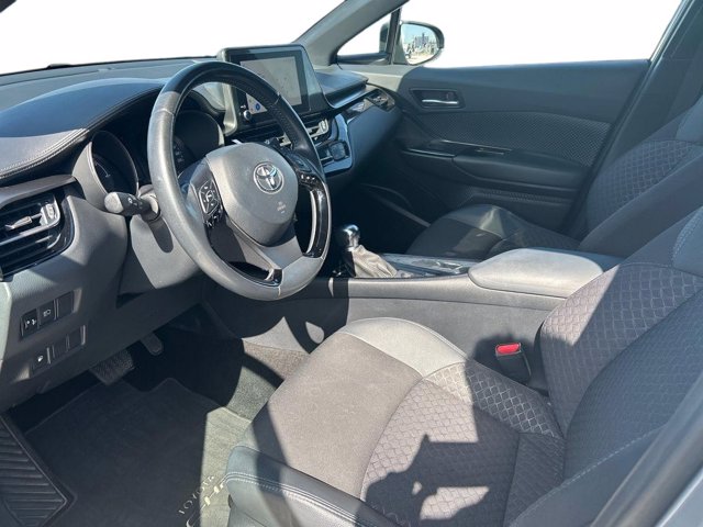 TOYOTA C-hr 1.8h trend e-cvt
