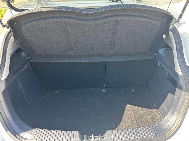 KIA Rio 5p 1.2 cvvt active e6