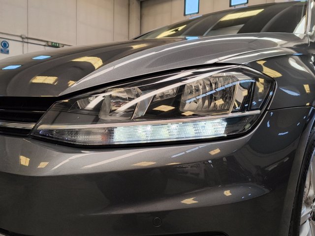 VOLKSWAGEN Golf 1.0 TSI 110 CV 5p. Business BlueMotion Technology