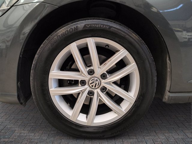 VOLKSWAGEN Golf 1.0 TSI 110 CV 5p. Business BlueMotion Technology