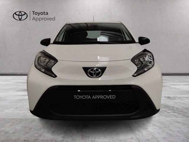 TOYOTA Aygo x 1.0 active 72cv