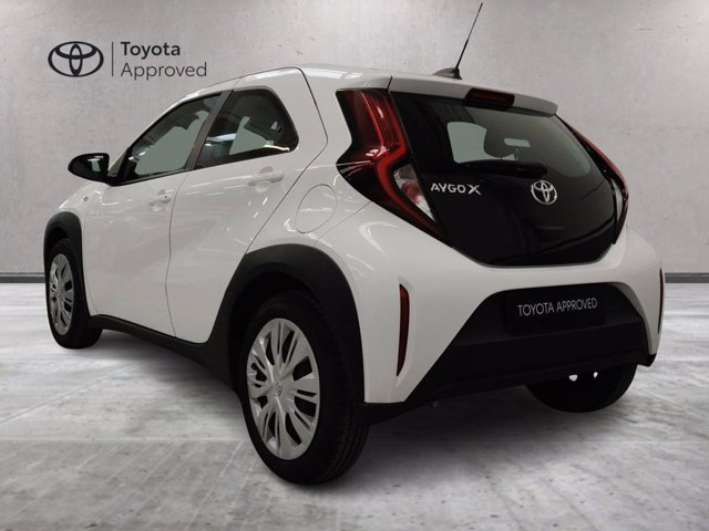 TOYOTA Aygo x 1.0 active 72cv