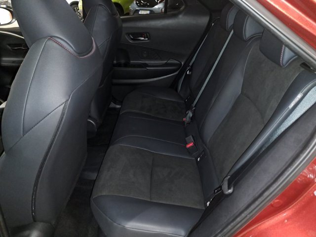 TOYOTA C-hr 2.0 phev gr sport fwd e-cvt