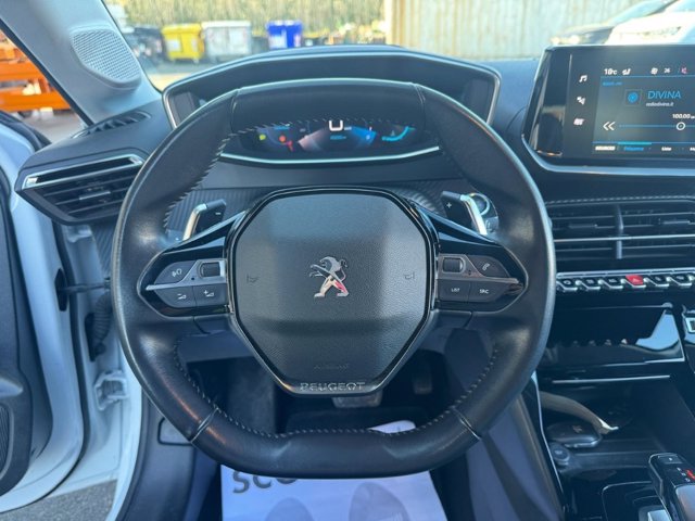 PEUGEOT 208 PureTech 100 Stop&Start EAT8 5 porte Allure Pack