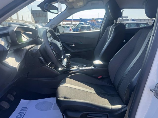 PEUGEOT 2008 PureTech 100 S&S Active