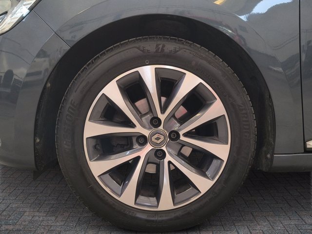 RENAULT Clio TCe 12V 100 CV 5 porte Zen