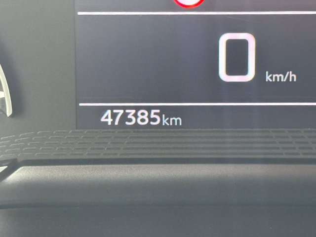 PEUGEOT 2008 BlueHDi 110 S&S Allure