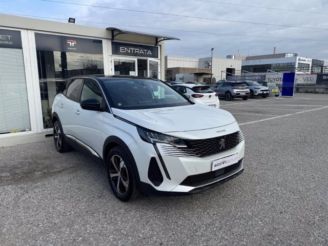 PEUGEOT 3008 BlueHDi 130 S&S Allure Pack