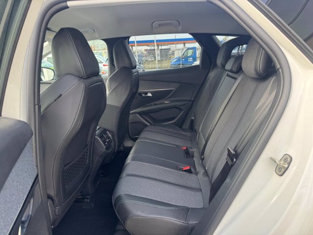 PEUGEOT 3008 BlueHDi 130 S&S Allure Pack