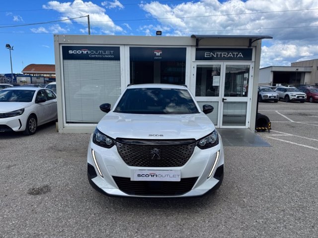 PEUGEOT 2008 BlueHDi 130 S&S EAT8 Active Pack