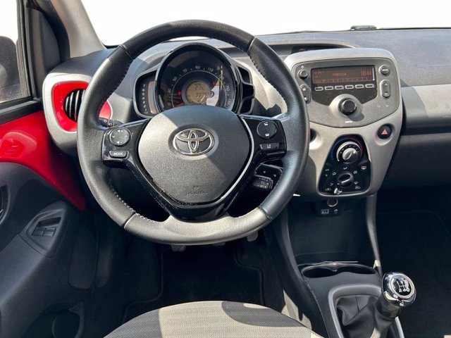 TOYOTA Aygo Connect 1.0 VVT-i 72 CV 5 porte x-cool