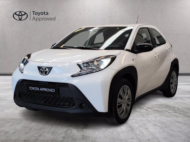 TOYOTA Aygo x 1.0 active 72cv