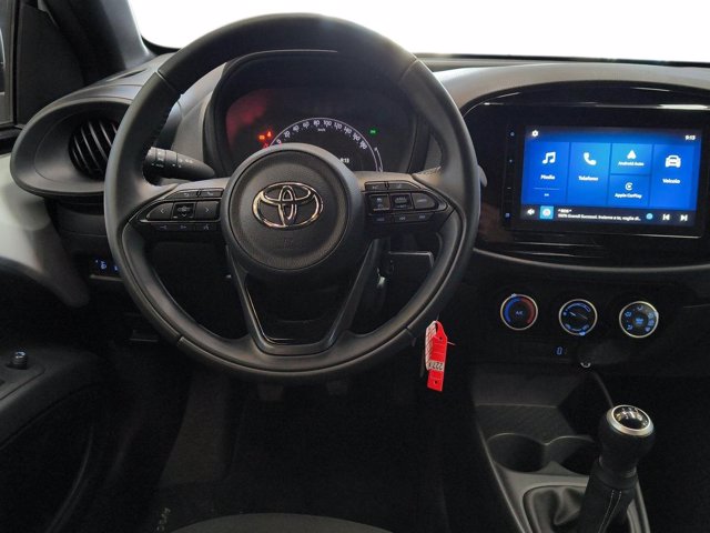 TOYOTA Aygo x 1.0 active 72cv