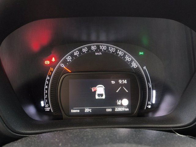 TOYOTA Aygo x 1.0 active 72cv