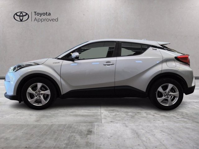TOYOTA C-HR 1.8 Hybrid E-CVT Active