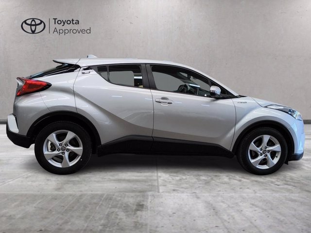 TOYOTA C-HR 1.8 Hybrid E-CVT Active