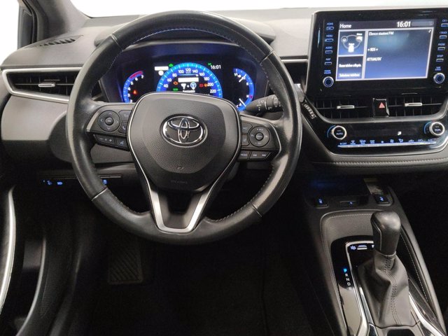 TOYOTA Corolla 1.8 Hybrid Style