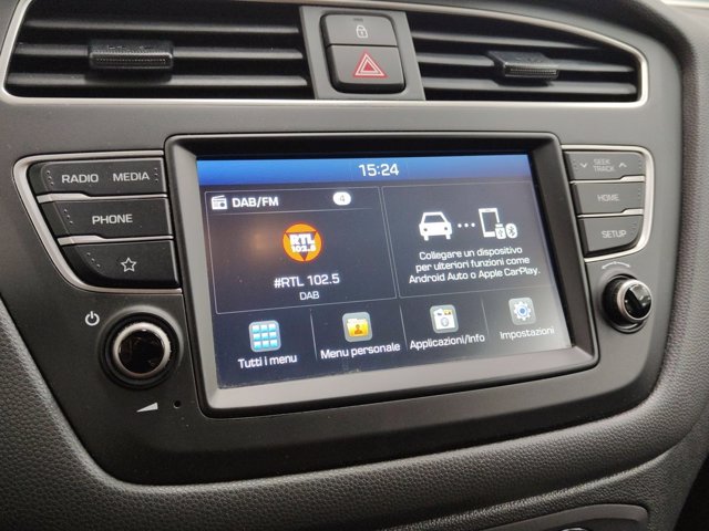 HYUNDAI I20 5p 1.2 mpi tech 75cv