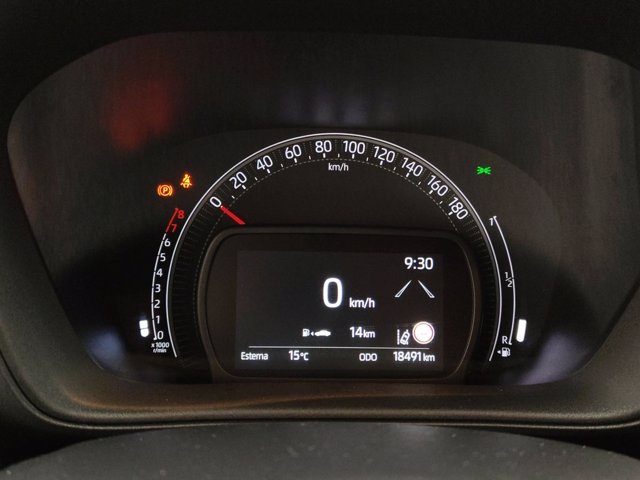 TOYOTA Aygo X 1.0 VVT-i 72 CV 5 porte Trend